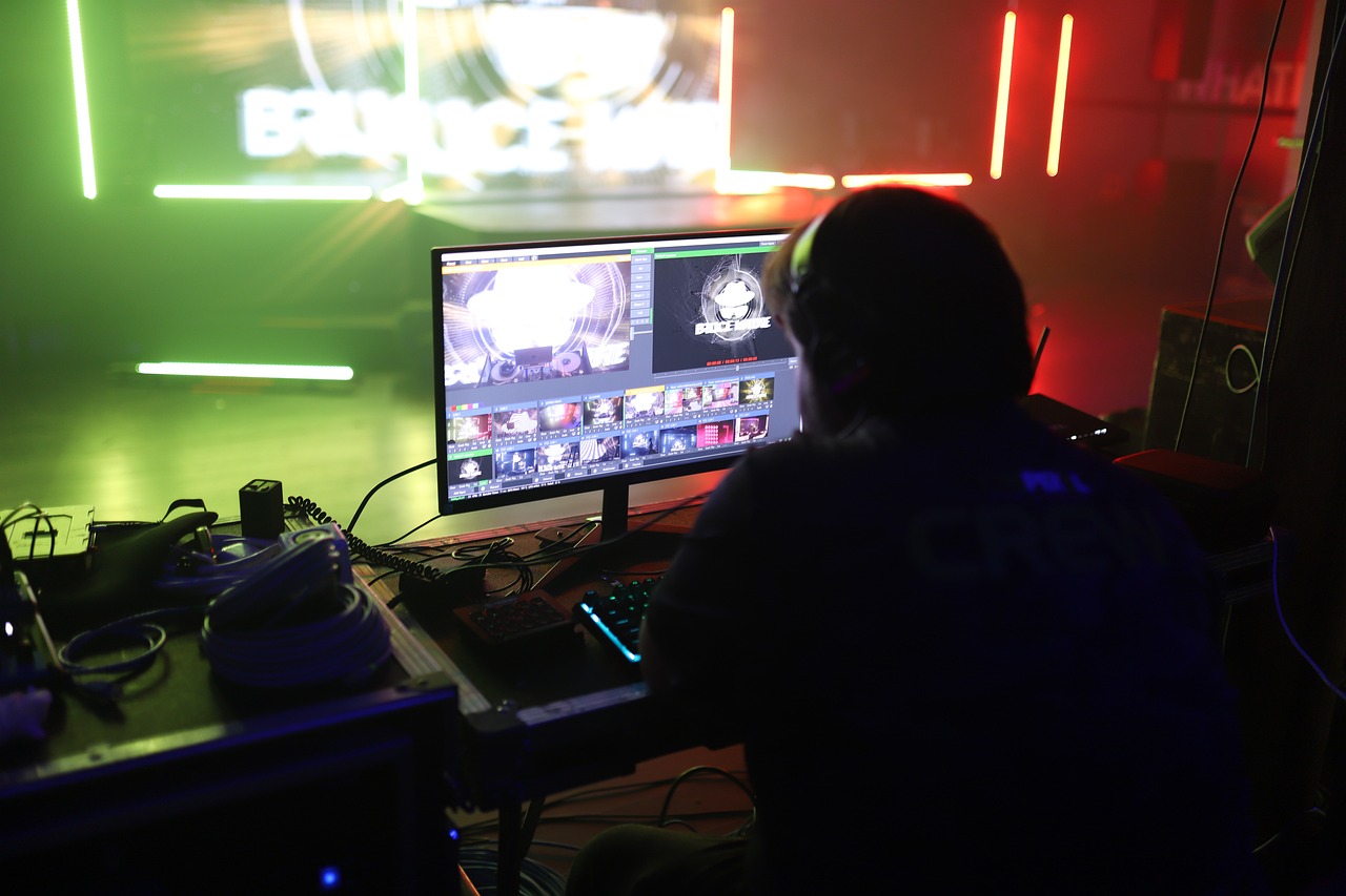 另一个伊甸:超越时空的猫:ngtc手机app详情下载教程