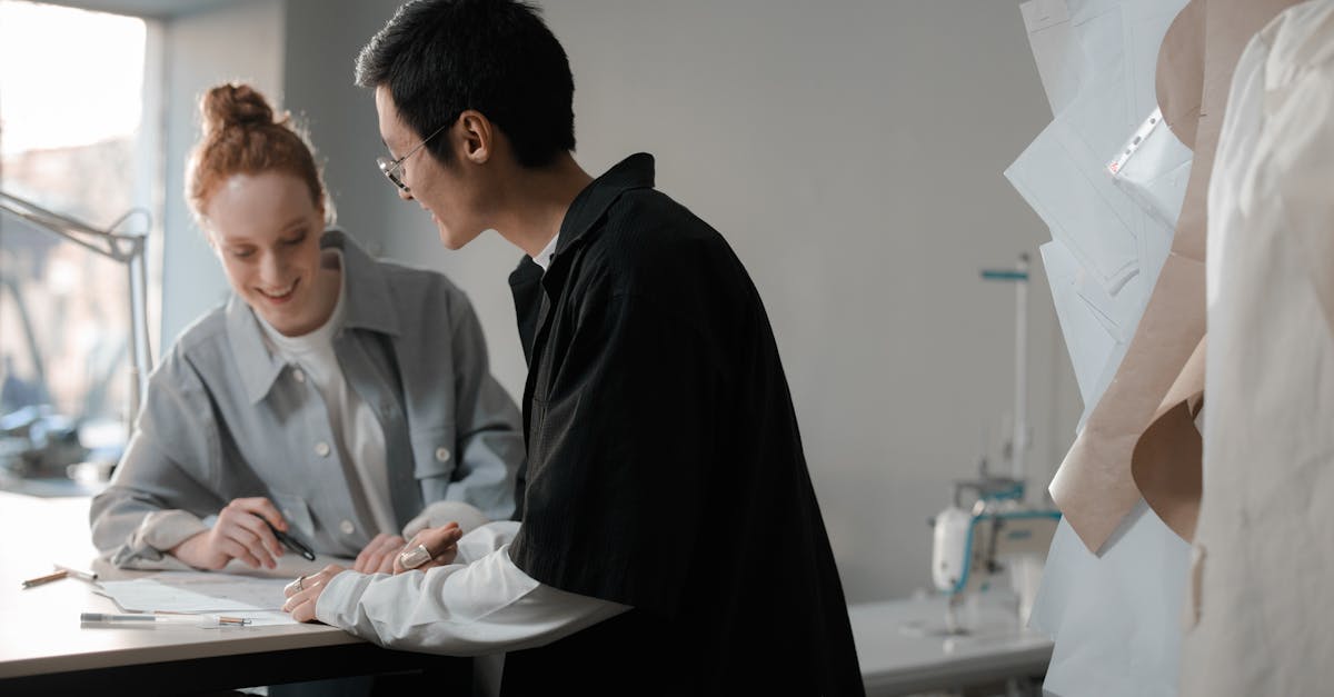 国外微信买卖：详情下载教程小伶玩具app